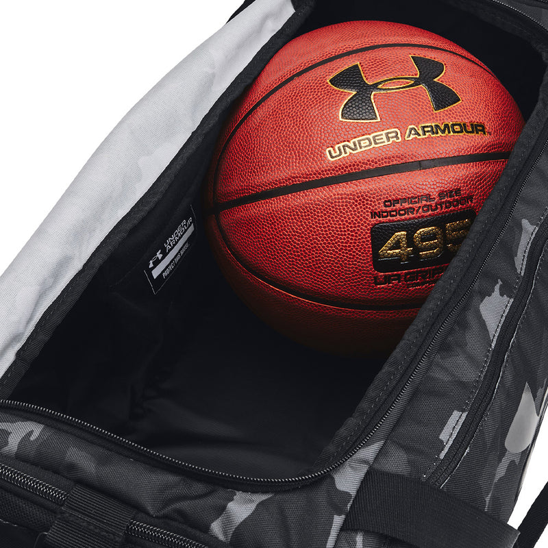 Under Armour Undeniable 5.0 Small Duffle - Black/Black/Black