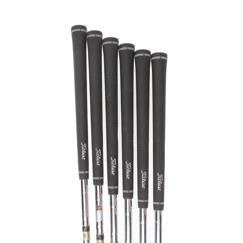 Titleist MB 714 Steel Mens Right Hand Irons 5-PW Stiff - Dynamic Gold 125g