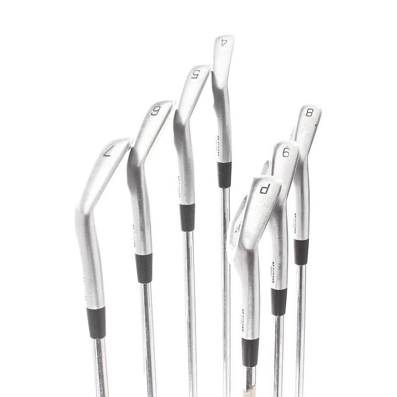 Mizuno JPX 900 Tour Steel Mens Right Hand Irons 4-PW Stiff - Dynamic Gold S300