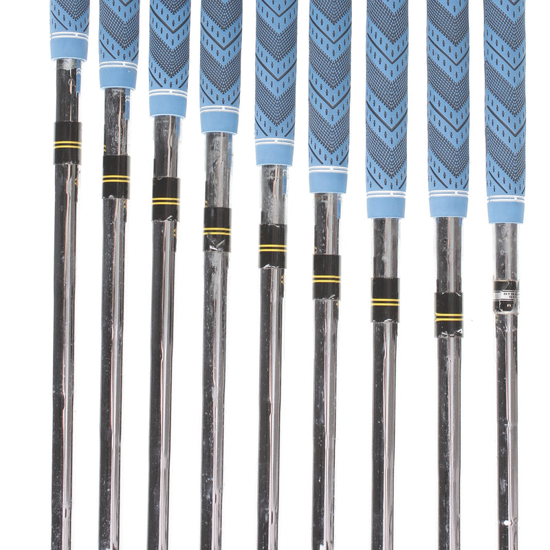 TaylorMade r7 Steel Mens Right Hand Irons 4-SW+AW Regular - TaylorMade T-Step 90