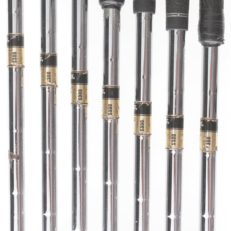 Mizuno MP-4 Steel Mens Right Hand Irons 4-PW Stiff - Dynamic Gold S300