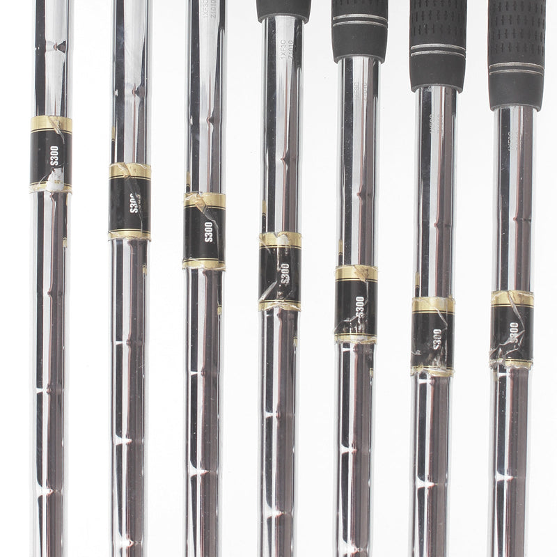 Mizuno JPX 800 Pro Steel Mens Right Hand Irons 4-PW Stiff - Dynalite Gold XP S300