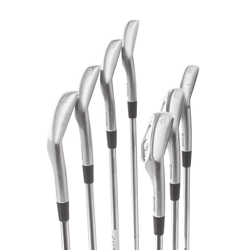 Mizuno JPX 900 Forged Steel Mens Right Hand Irons 4-PW Stiff - KBS Tour 90