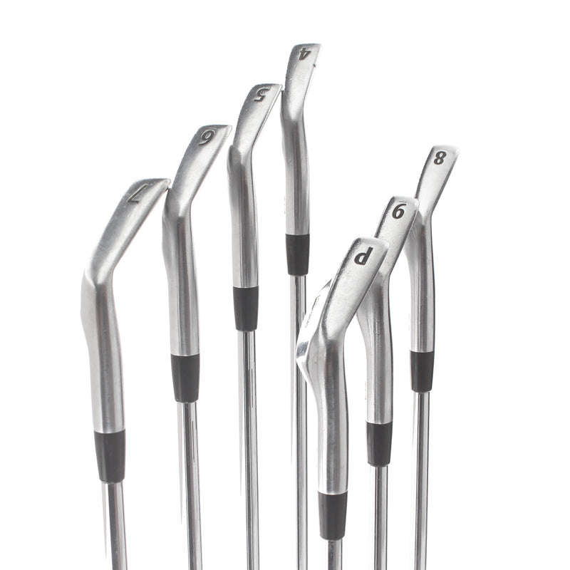 Titleist 712 MB Steel Mens Right Hand Irons 4-PW Stiff - Dynamic Gold