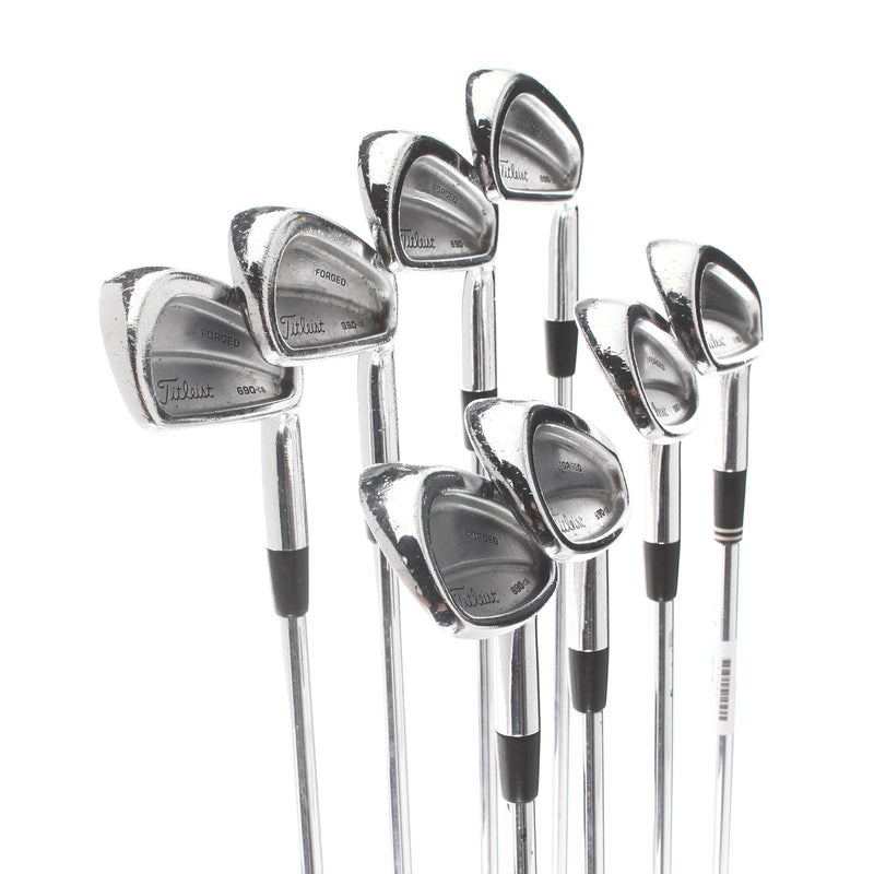 Titleist 690.CB Steel Mens Right Hand Irons 3-PW Stiff - Dynamic Gold S300