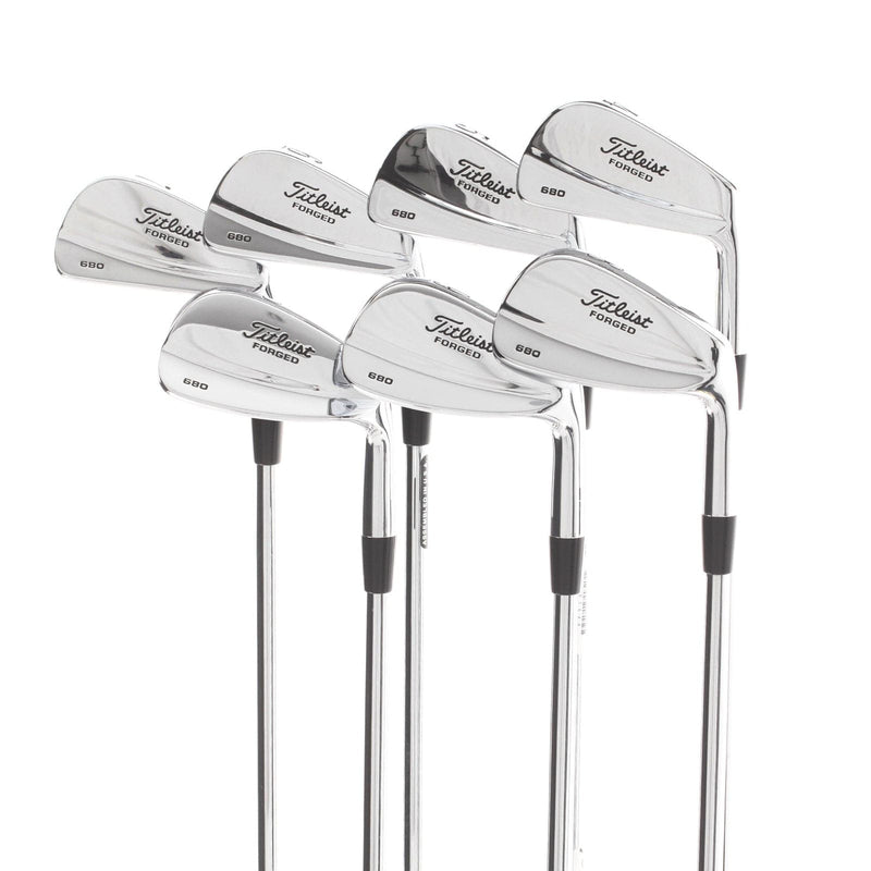 Titleist 680 CB Steel Mens Right Hand Irons 4-PW Stiff - Dynamic Gold S300
