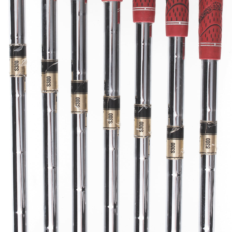 Titleist 714 AP2 Steel Mens Right Hand Irons 4-PW Stiff - Dynamic Gold S300