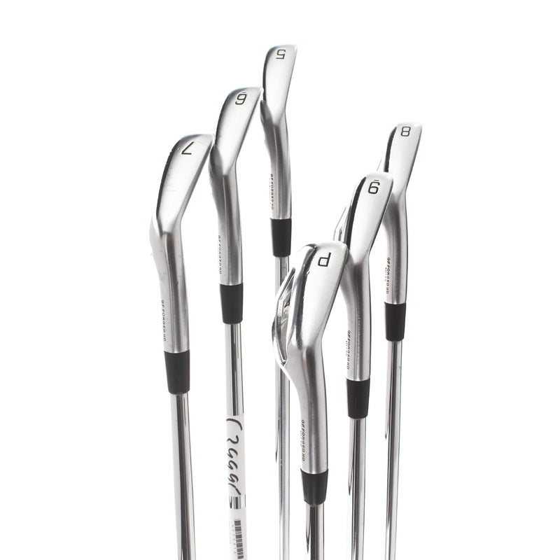 Mizuno JPX 921 Forged Steel Mens Right Hand Irons 5-PW Stiff - Dynamic Gold 120 S300