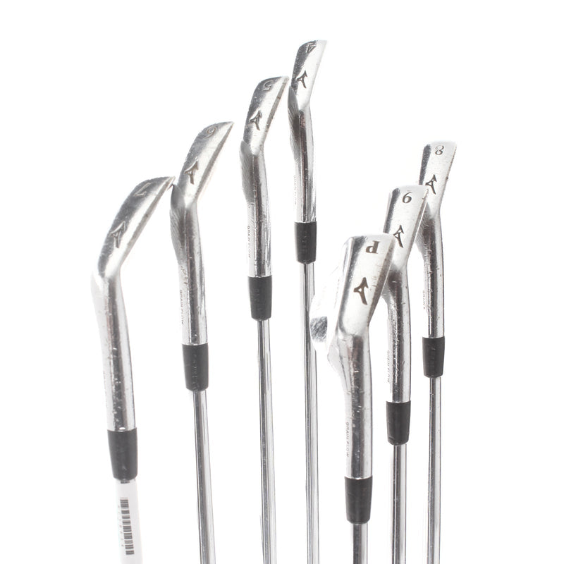 Mizuno MP-68 Steel Mens Right Hand Irons 4-PW Stiff - Dynamic Gold